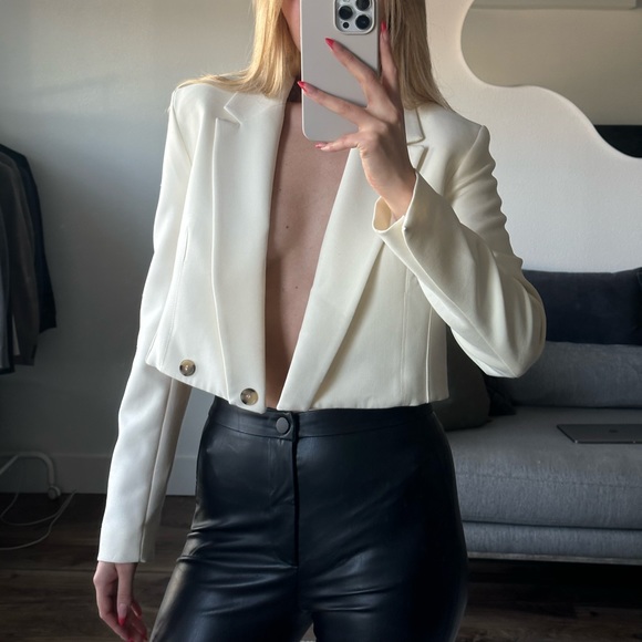 Cream Cropped Blazer Zara - Picture 5 of 5
